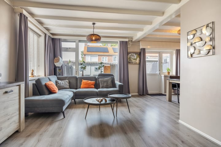 Photo 2 of Marterring 23