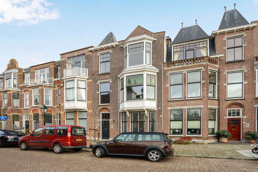 Tussenwoning aan Frankenslag 400, 2582JC 's-Gravenhage