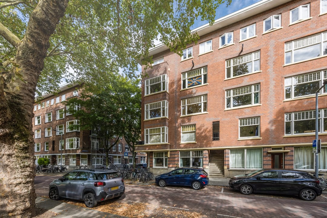 Photo 31 of Van Nideckstraat 34