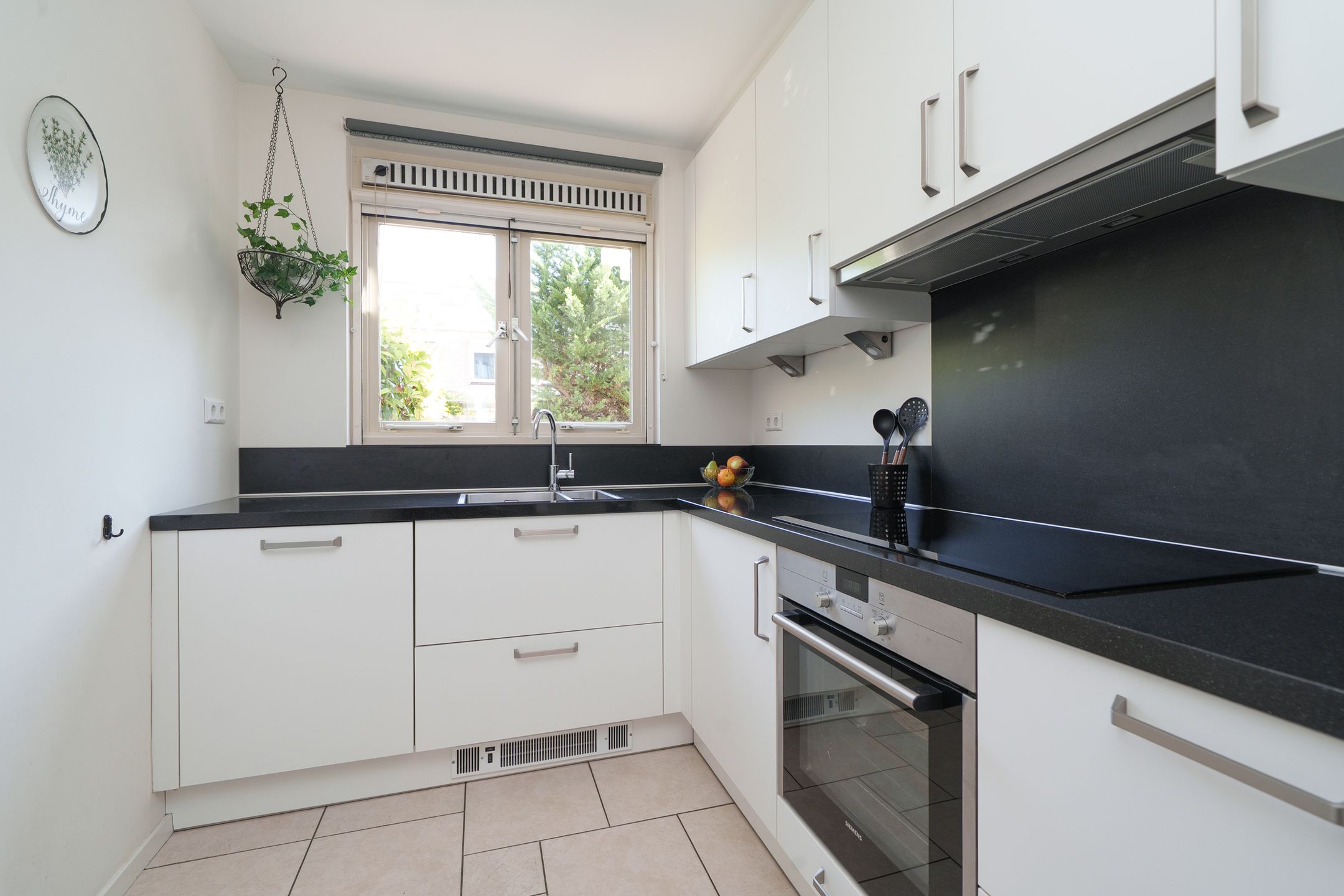 Foto 12 van Tielerwaard 63