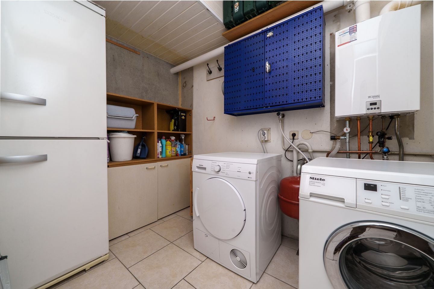 Foto 14 van Tielerwaard 63