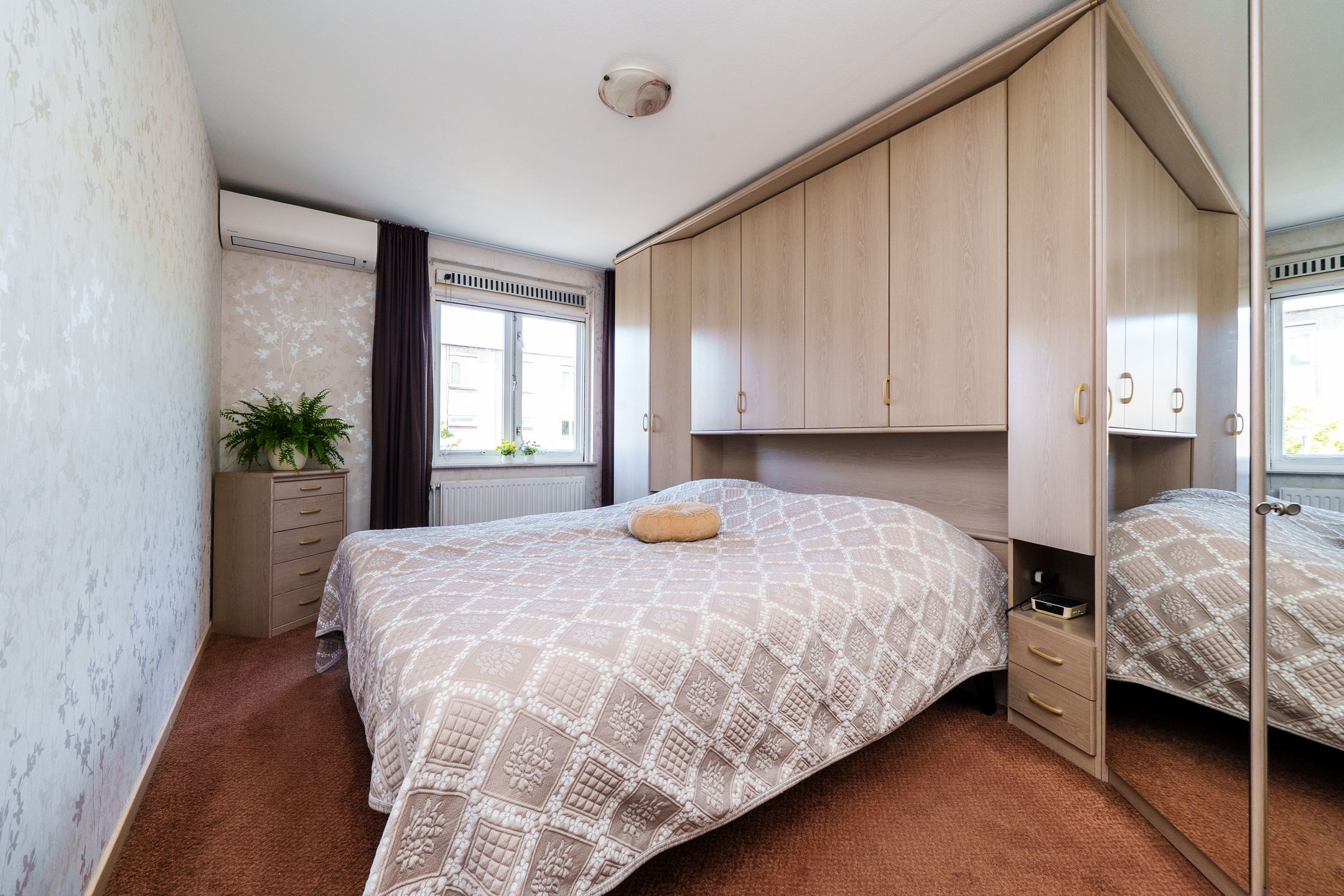 Foto 15 van Tielerwaard 63