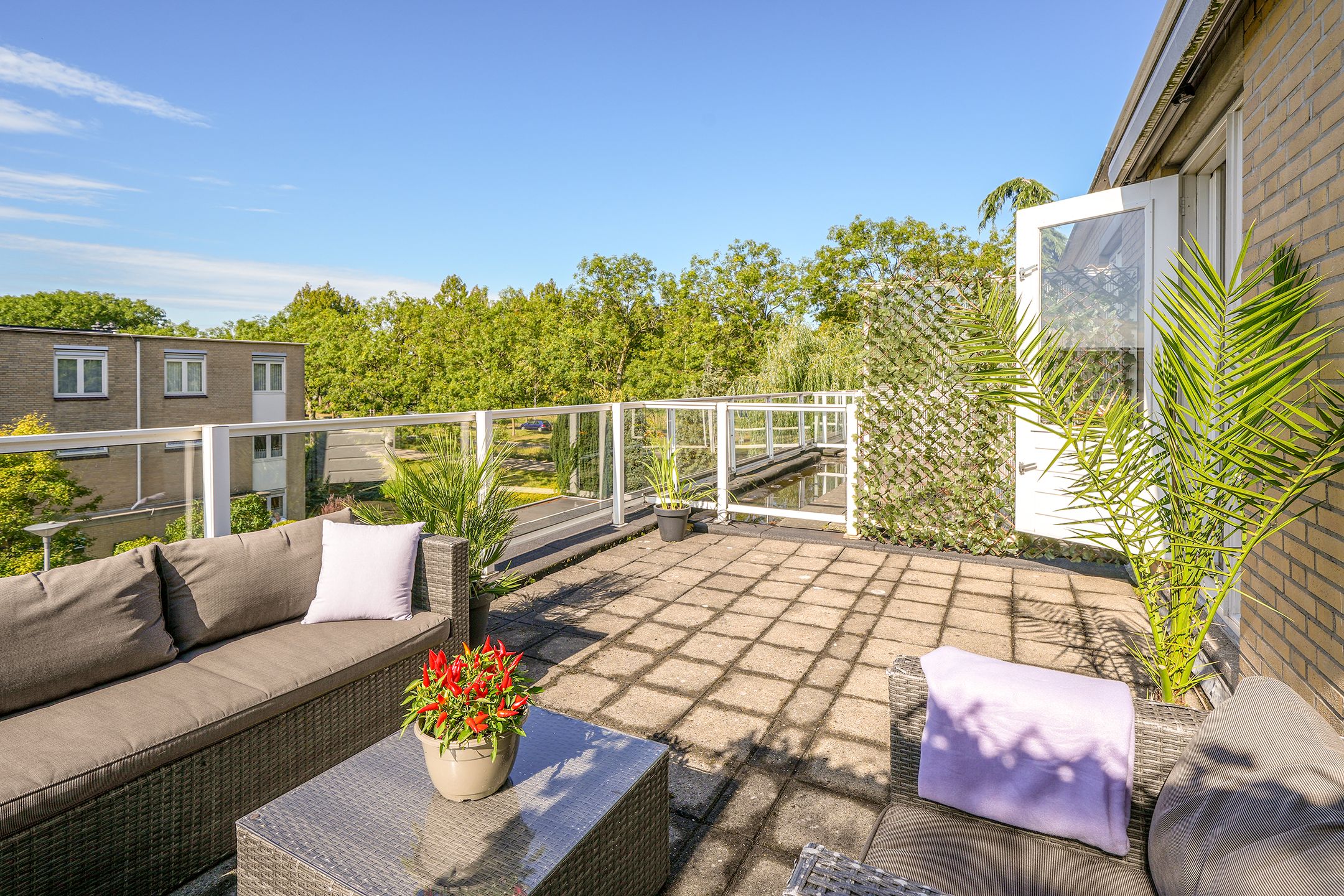 Foto 30 van Tielerwaard 63