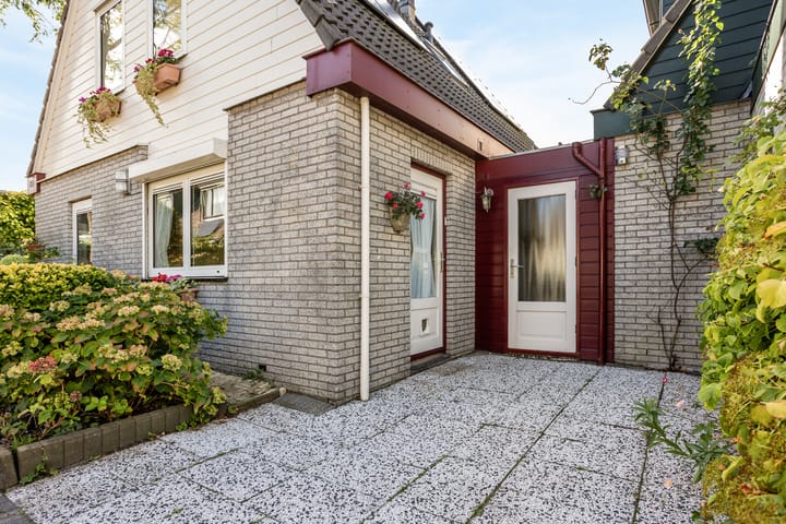 Foto 2 van Pinaskade 80