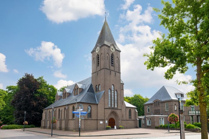 Scholtensstraat 1, Nieuw Heeten