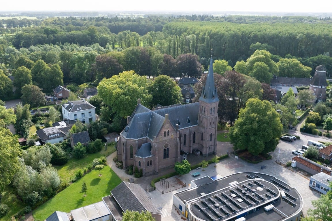 Bekijk foto 3 van Stationsweg 9