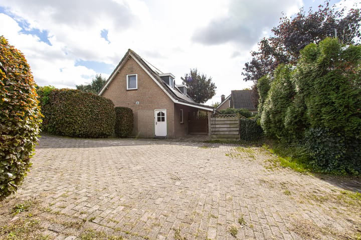 Photo 62 of Maasdijk 209