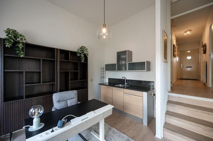 Foto 12 van Antillenweg 1