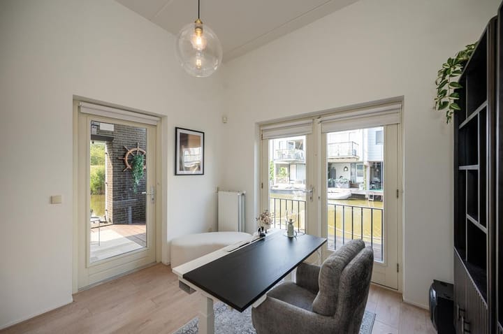 Foto 14 van Antillenweg 1