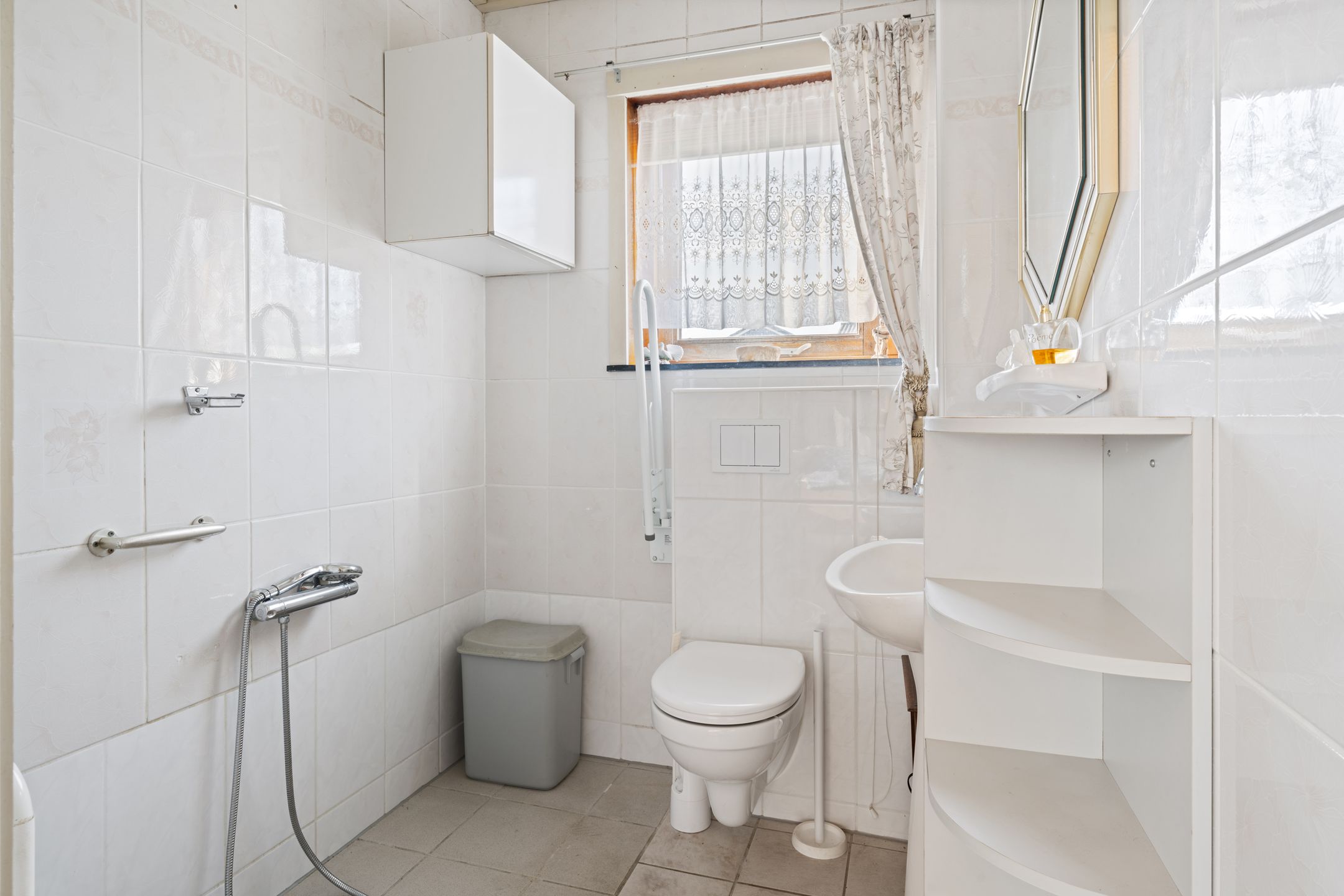 Photo 24 of Pastoor Verheijdenstraat 9