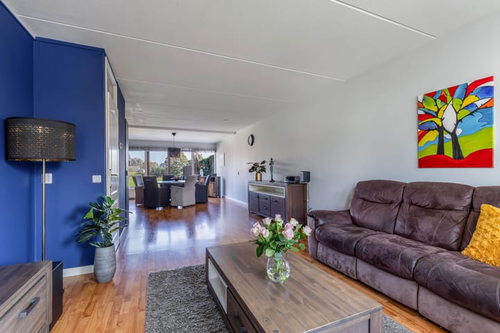 Photo 12 of Baalder 9