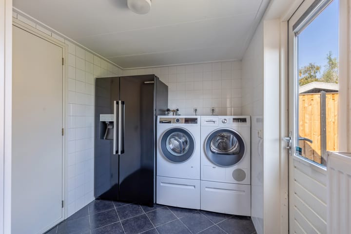 Photo 19 of Baalder 9