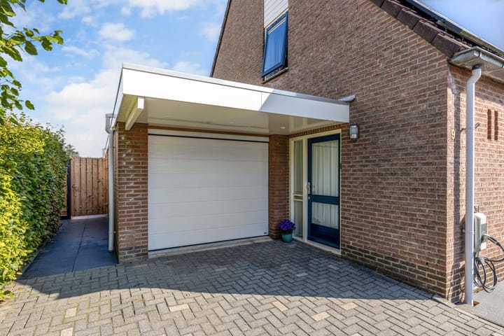 Photo 44 of Baalder 9