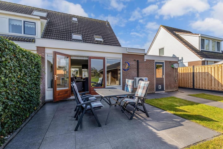 Photo 38 of Baalder 9