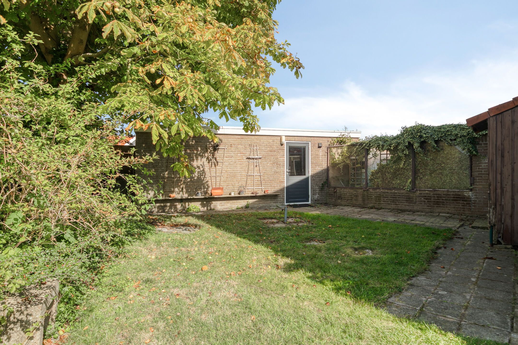 Photo 24 of Tulpstraat 1