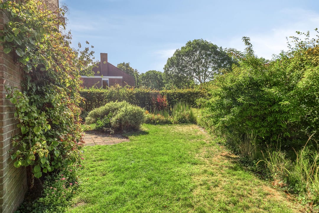 Photo 26 of Tulpstraat 1