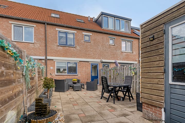 Foto 3 van Kamille 80