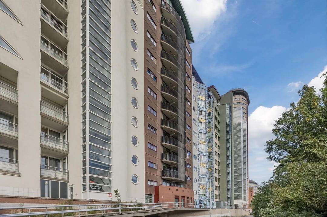 Photo 52 of Boulevard Bankert 498