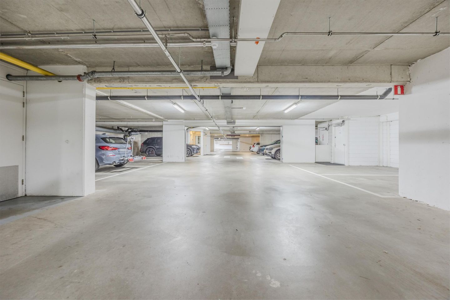 Photo 55 of Boulevard Bankert 498