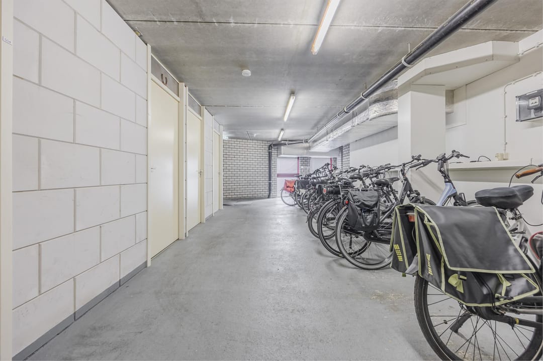 Photo 56 of Boulevard Bankert 498