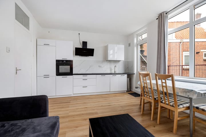 Photo 2 of Nicolaas Beetsstraat 31-A