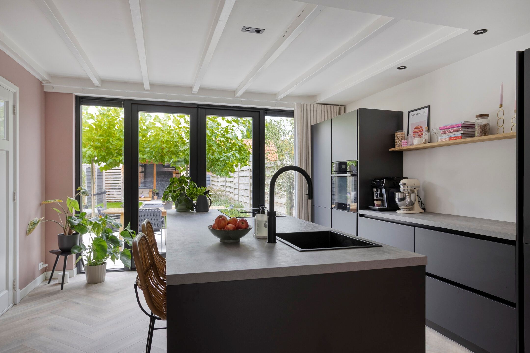 Foto 12 van Prins Hendrikstraat 19