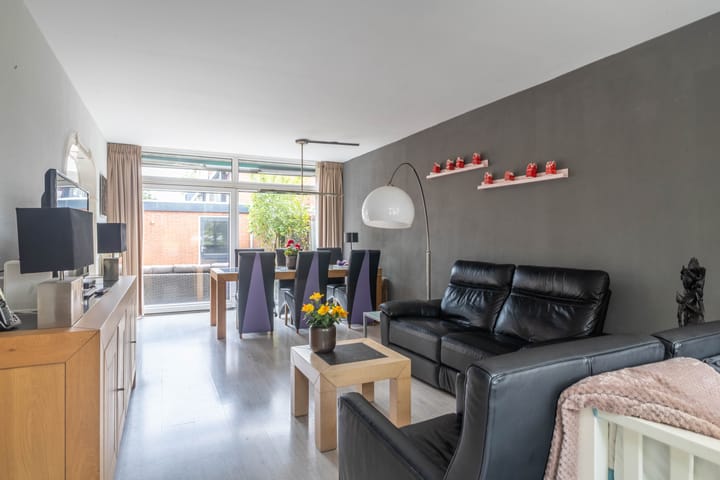 Foto 2 van Dovenetelweg 1