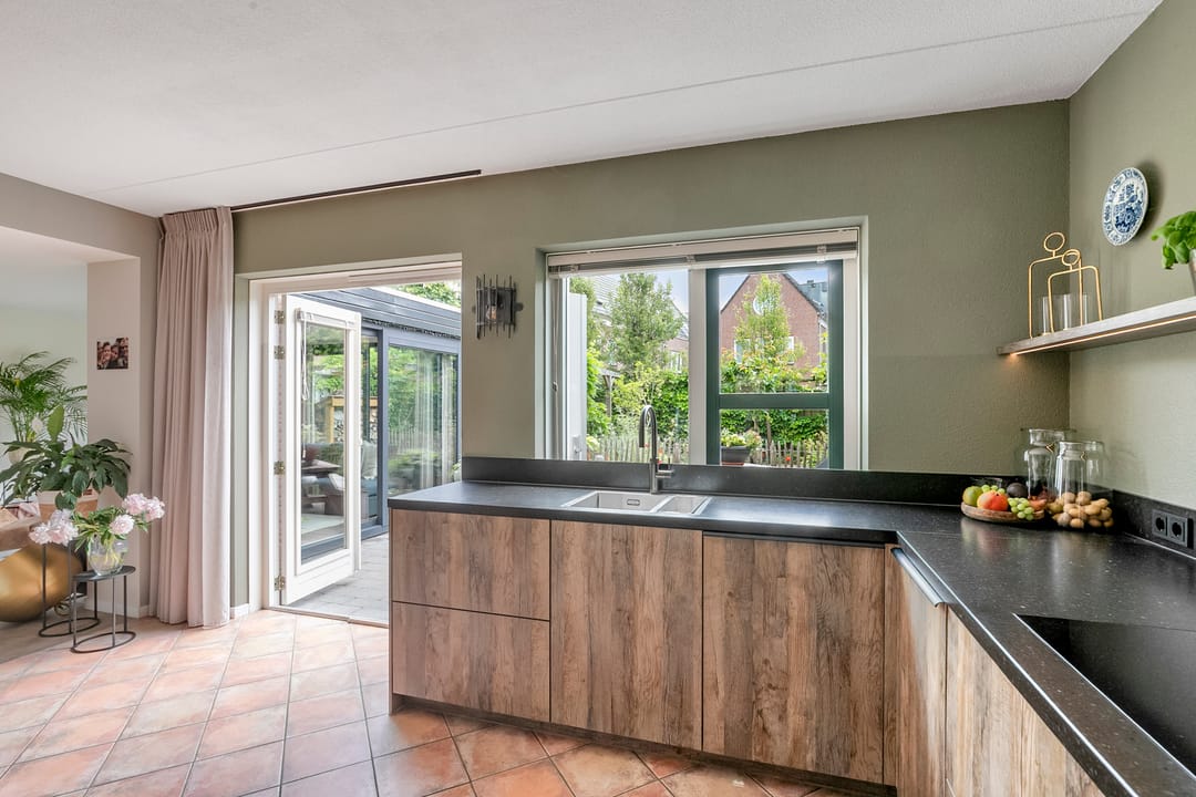 Photo 11 of Baron Van Spittaellaan 33