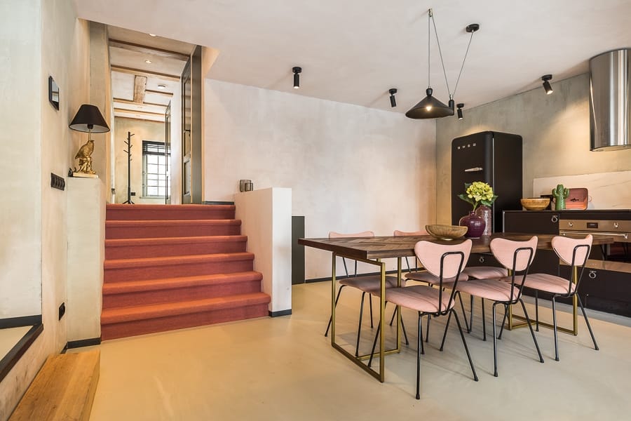 Foto 3 van Warmoesstraat 50-S