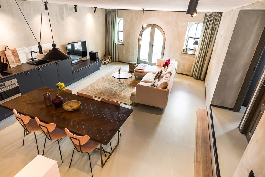 Foto 6 van Warmoesstraat 50-S