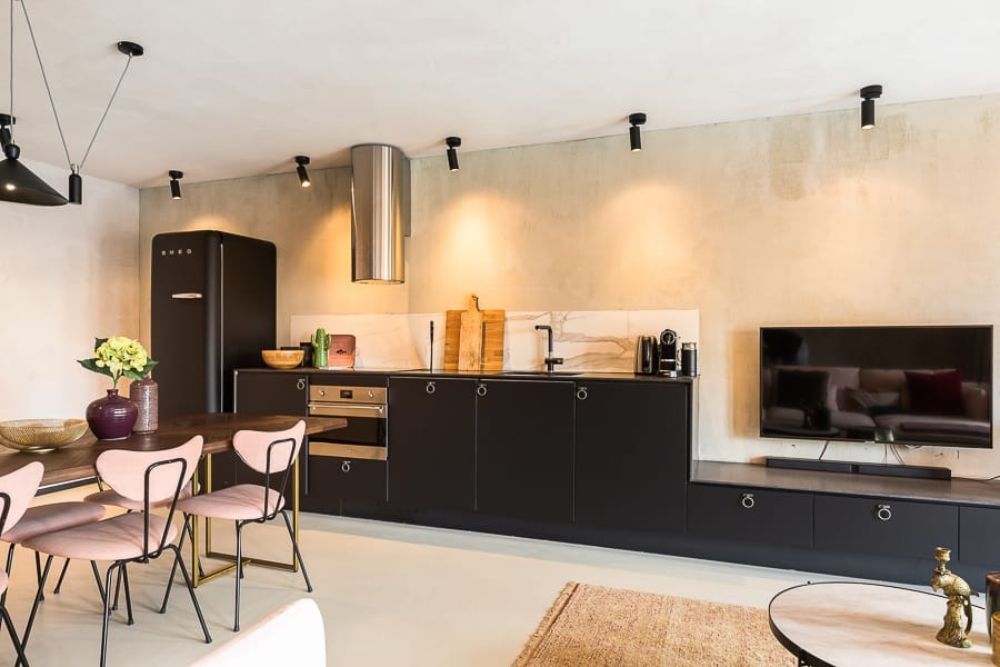 Foto 10 van Warmoesstraat 50-S