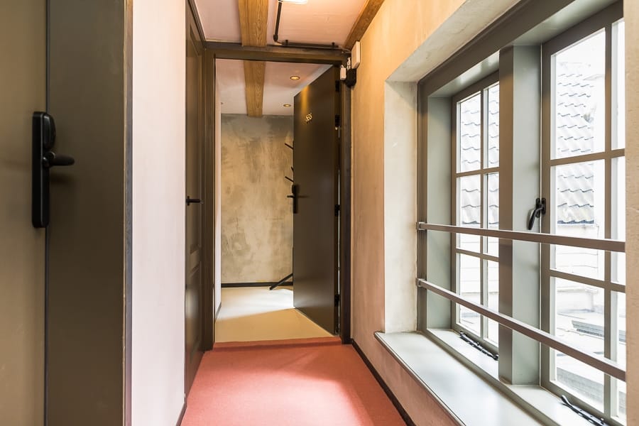 Foto 39 van Warmoesstraat 50-S