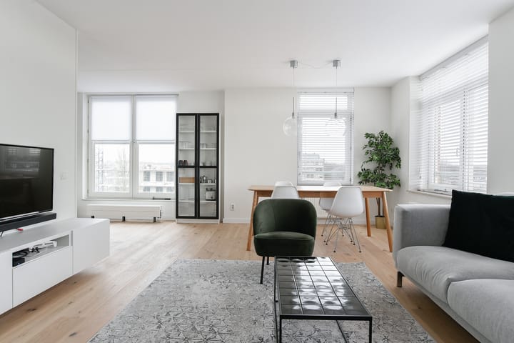 Photo 5 of Louise Henriëttestraat 27