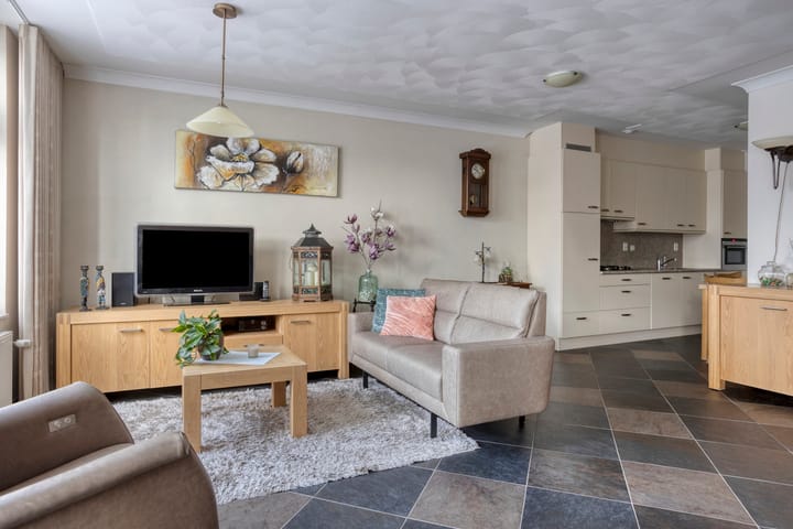 Foto 13 van Molenstraat 10