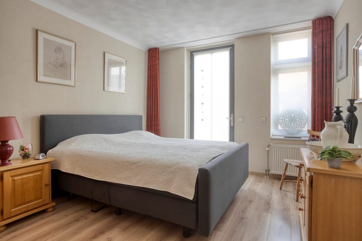 Foto 19 van Molenstraat 10