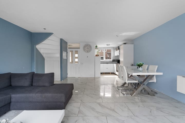 Photo 6 of Dolfijnpad 12