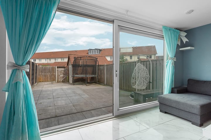 Photo 7 of Dolfijnpad 12