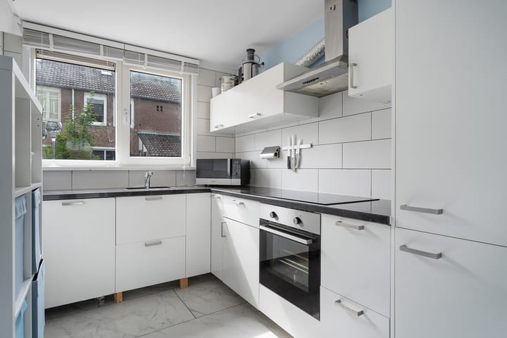 Photo 9 of Dolfijnpad 12