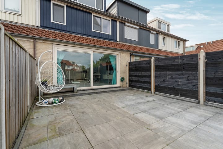 Photo 25 of Dolfijnpad 12