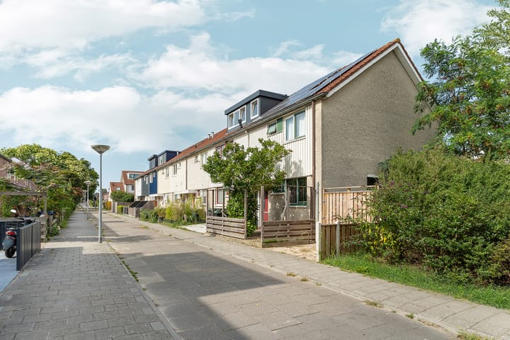 Photo 28 of Dolfijnpad 12