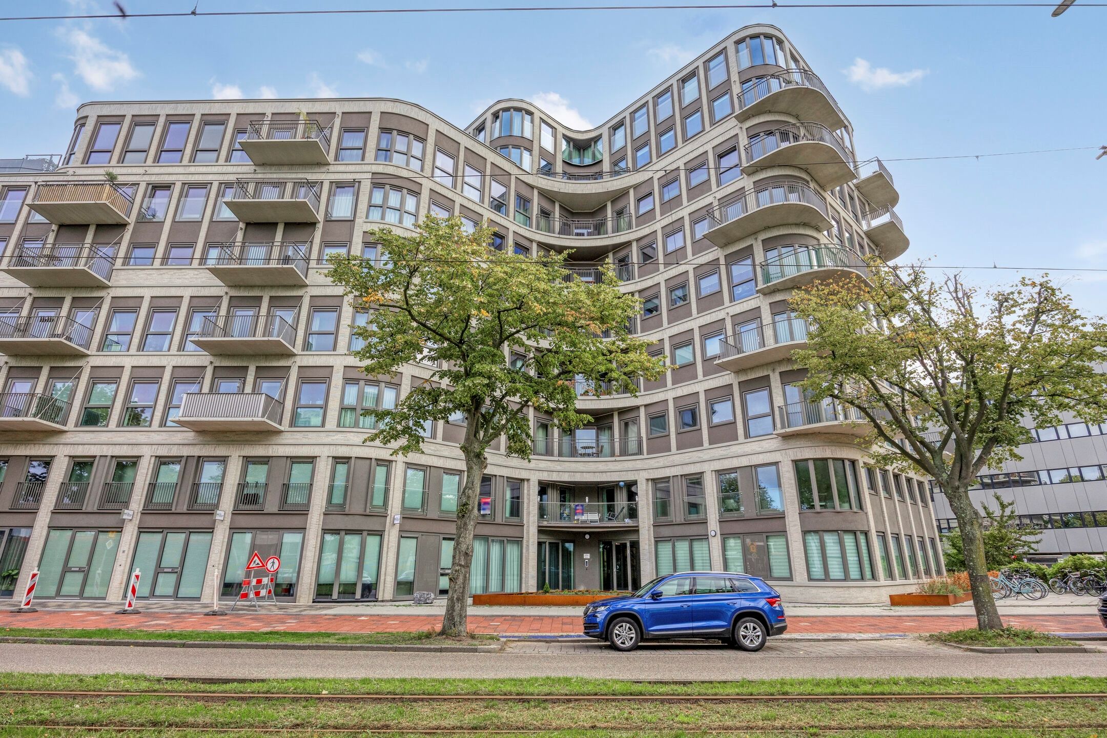 Foto 3 van Burgemeester Elsenlaan 323-F004