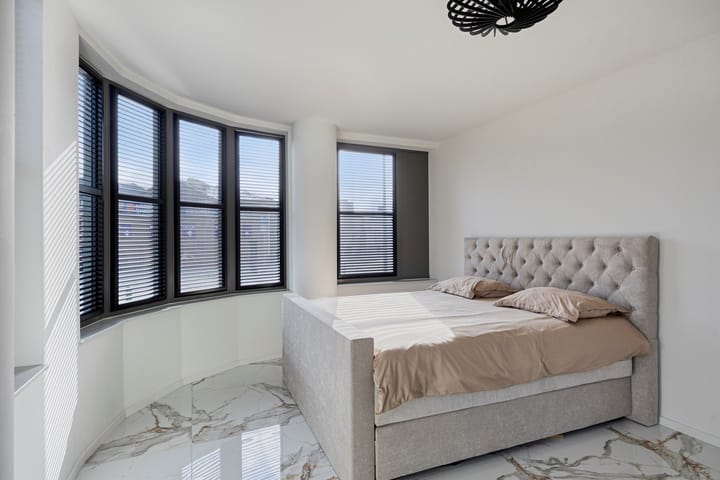 Foto 13 van Burgemeester Elsenlaan 323-F004