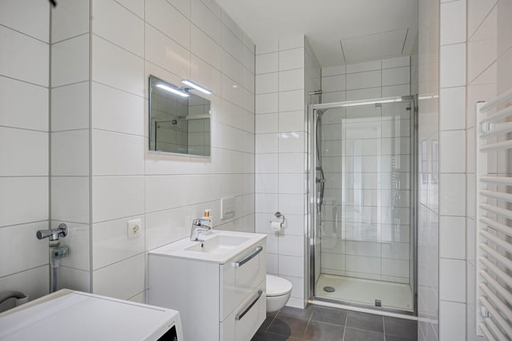 Foto 15 van Burgemeester Elsenlaan 323-F004