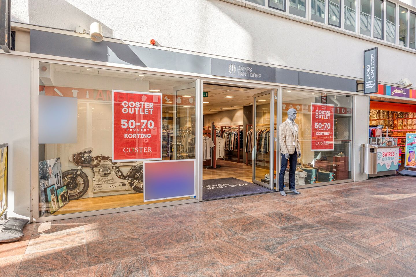 Bekijk foto 1 van Stadhuispassage 3