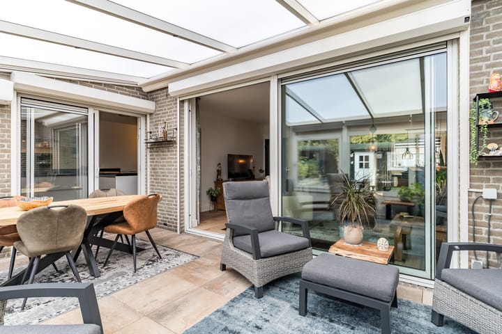 Foto 10 van Herwijnenstraat 15