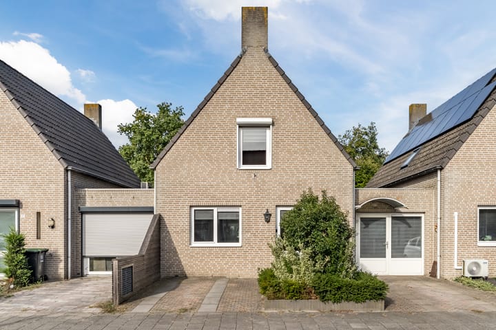 Foto 38 van Herwijnenstraat 15