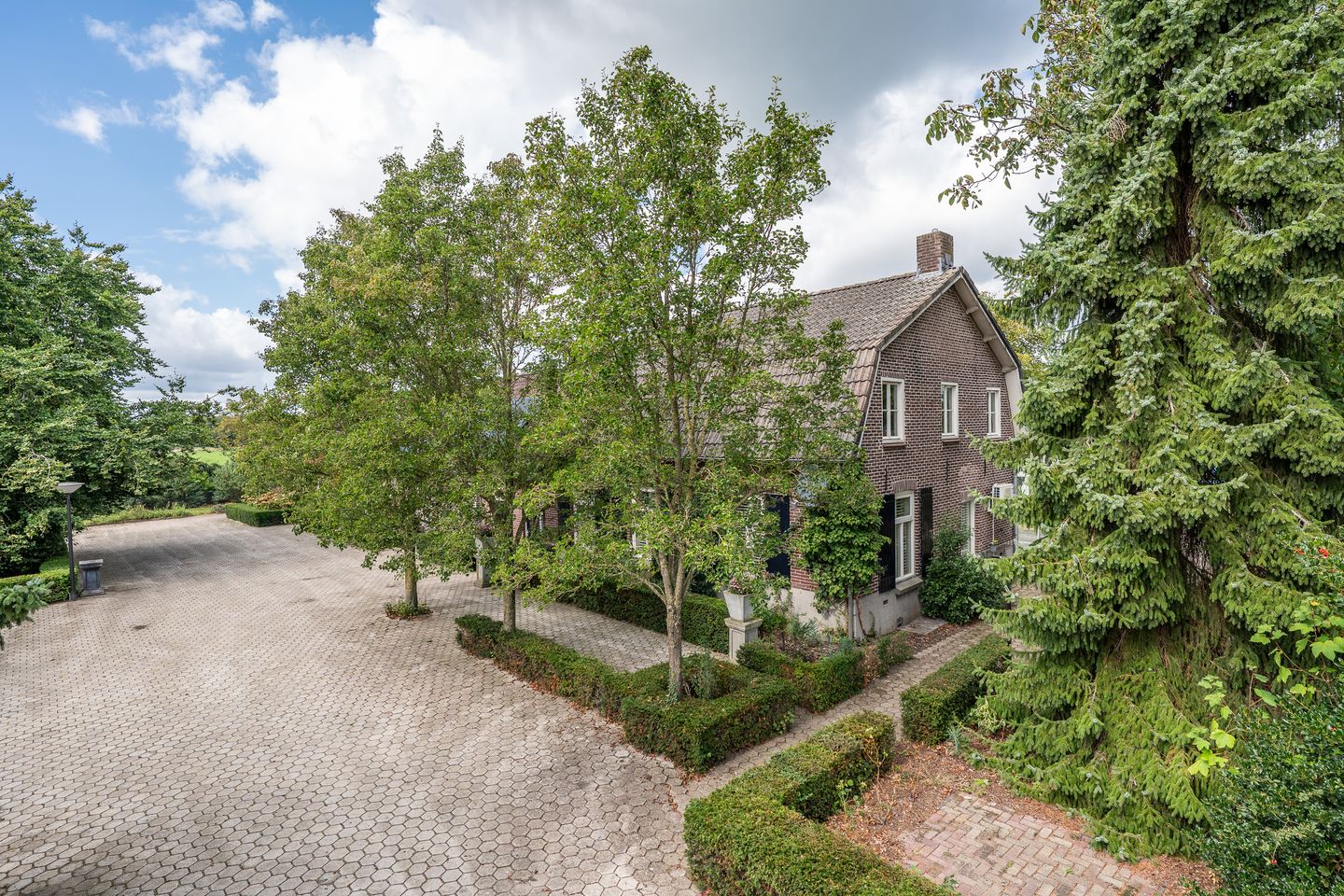 Foto 1 van Kleine Heitrak 30