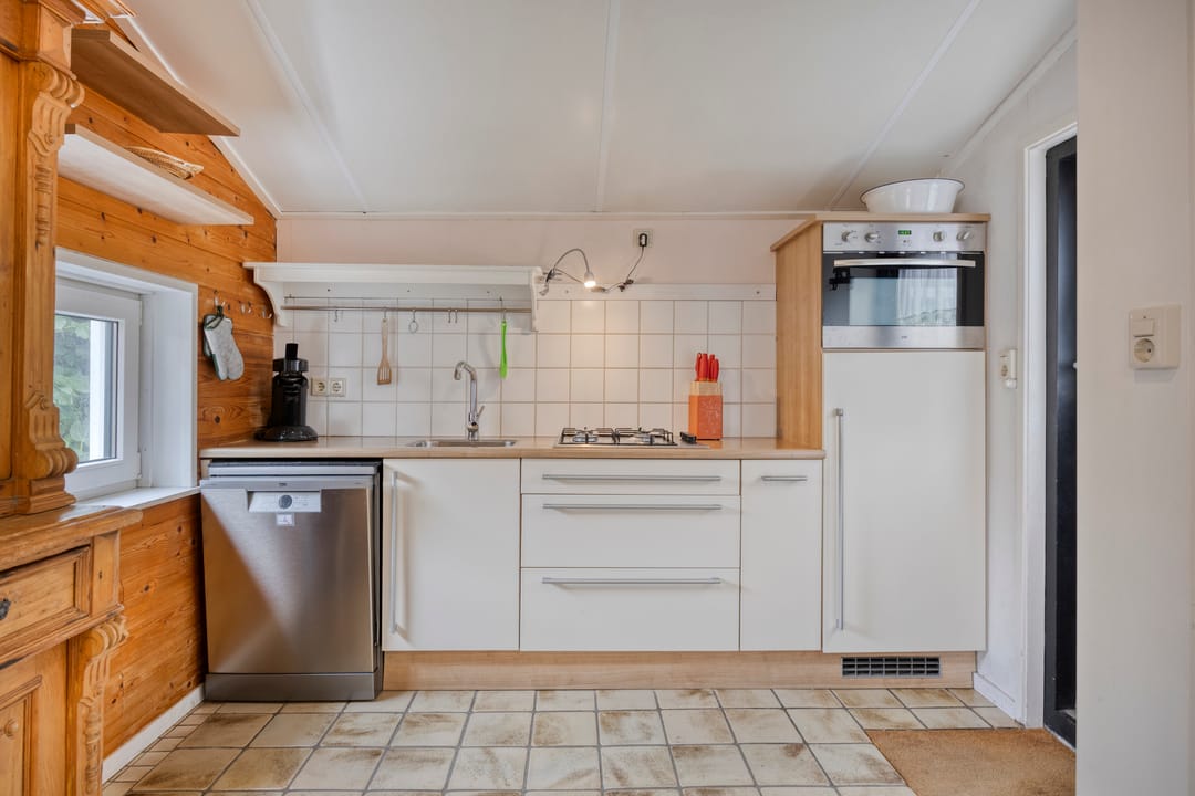 Photo 11 of Badhuisweg 24