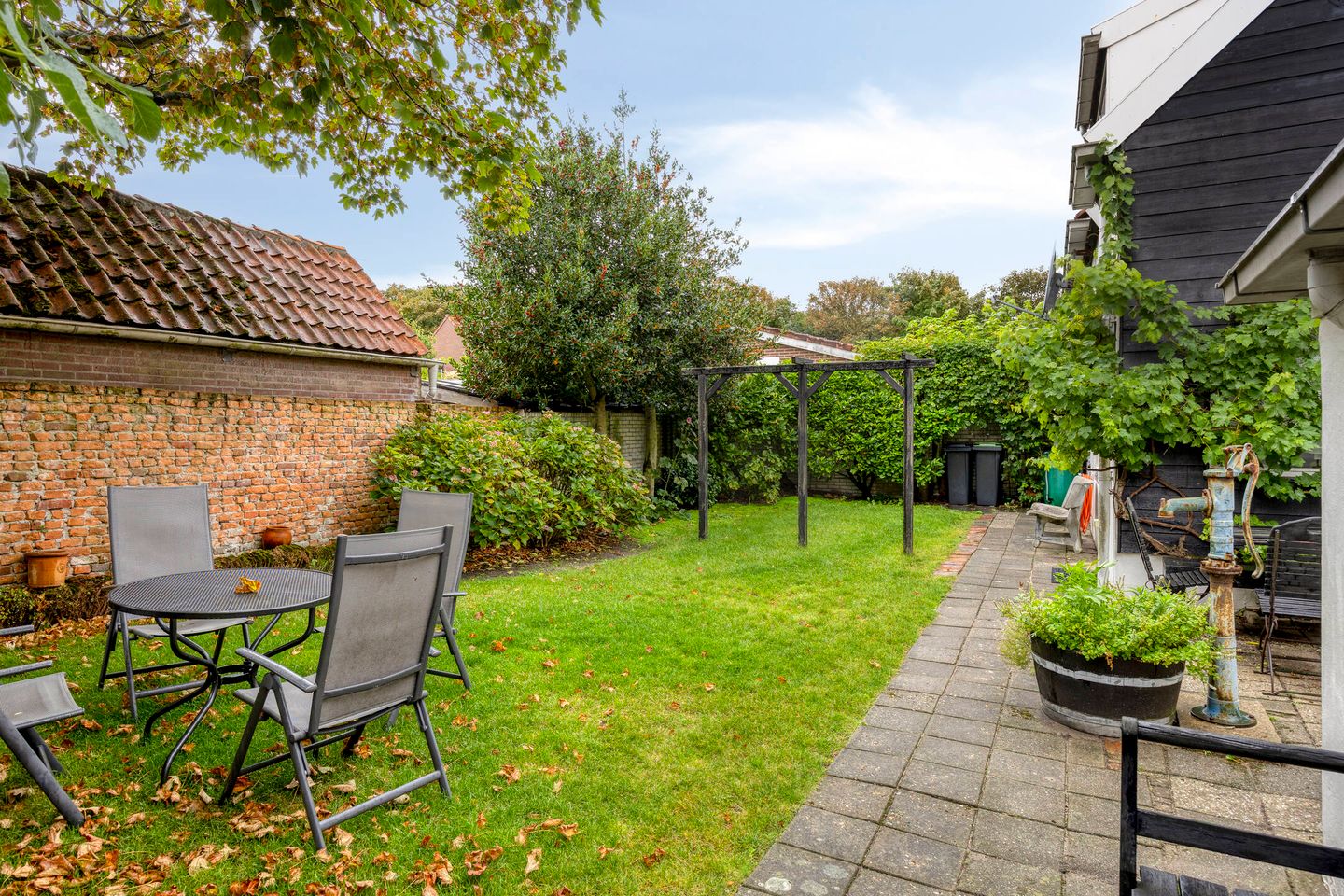 Photo 29 of Badhuisweg 24