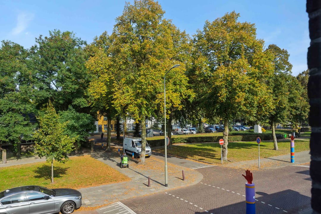 Foto 28 van Berghemseweg 63